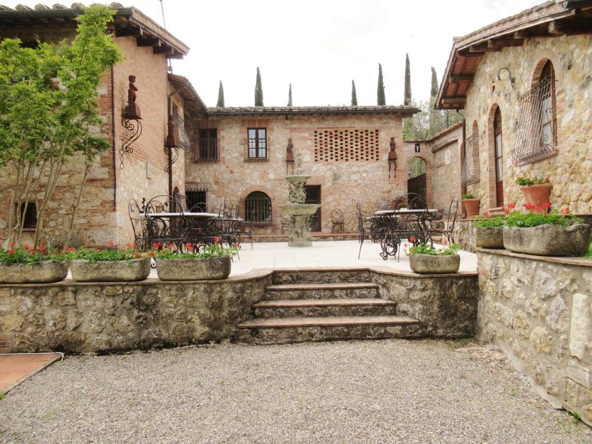 Borgo Di Barigianino Aparthotel Sovicille Bagian luar foto
