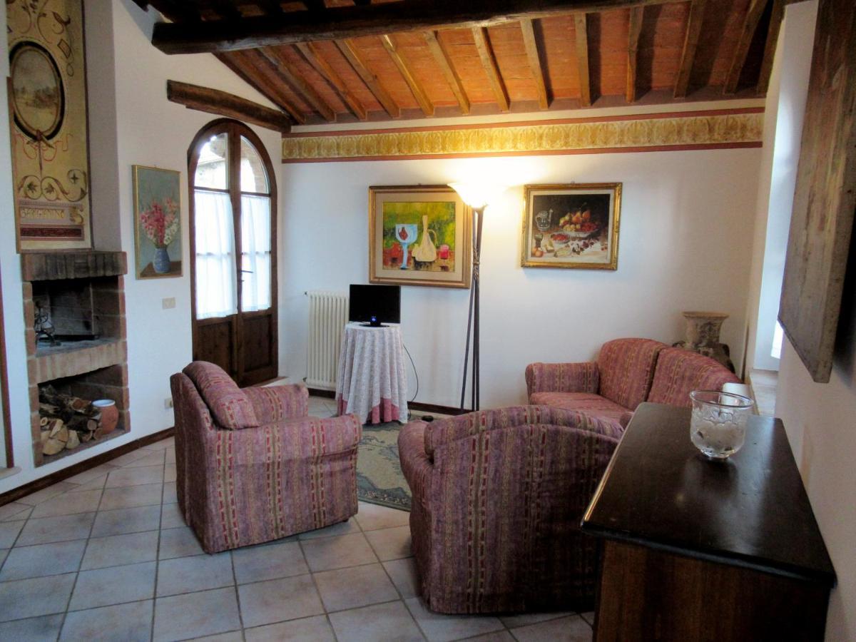 Borgo Di Barigianino Aparthotel Sovicille Bagian luar foto