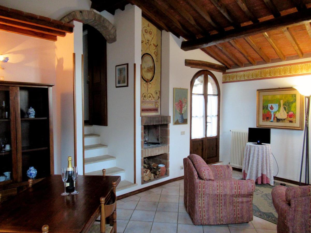 Borgo Di Barigianino Aparthotel Sovicille Bagian luar foto