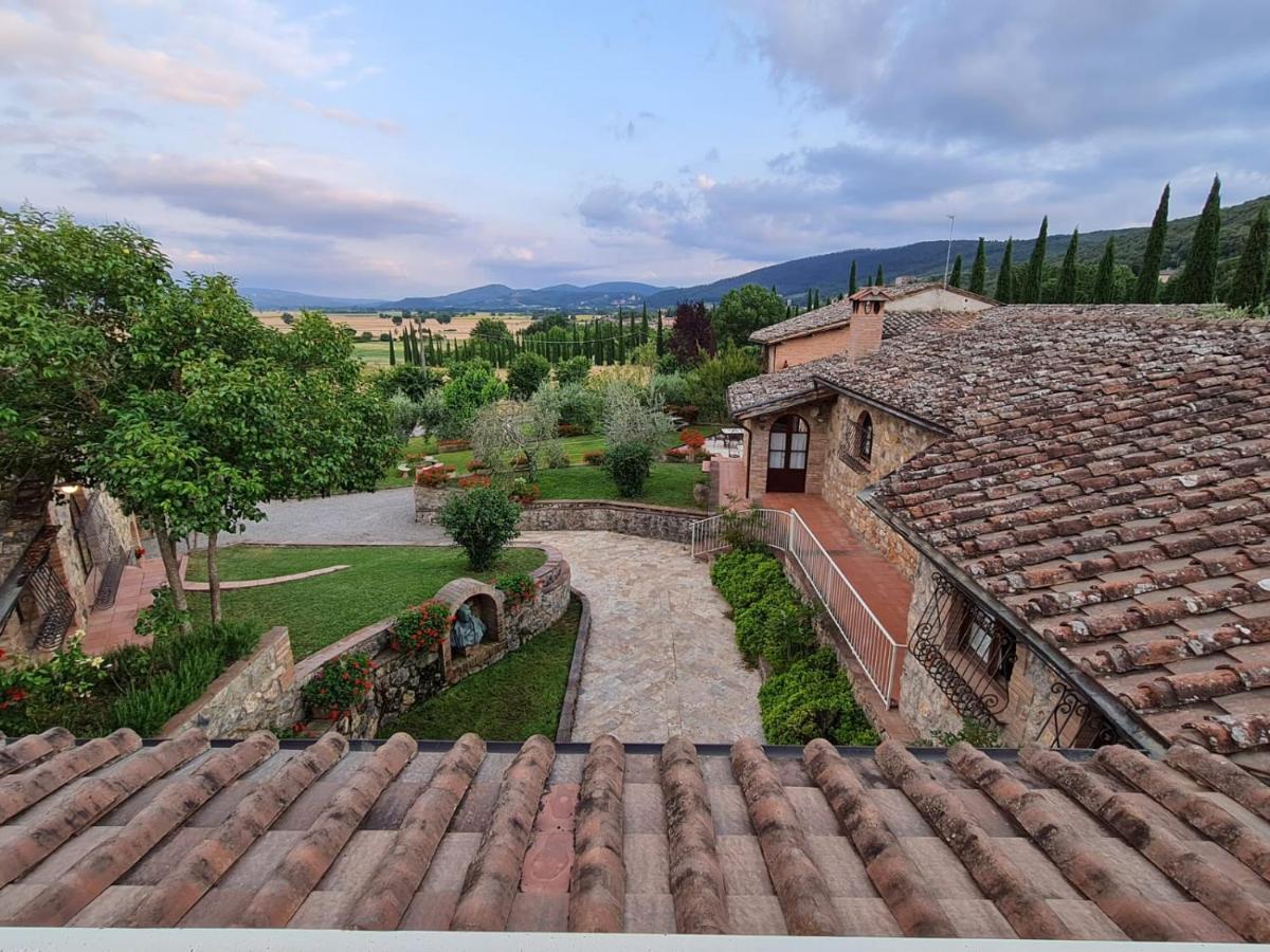 Borgo Di Barigianino Aparthotel Sovicille Bagian luar foto