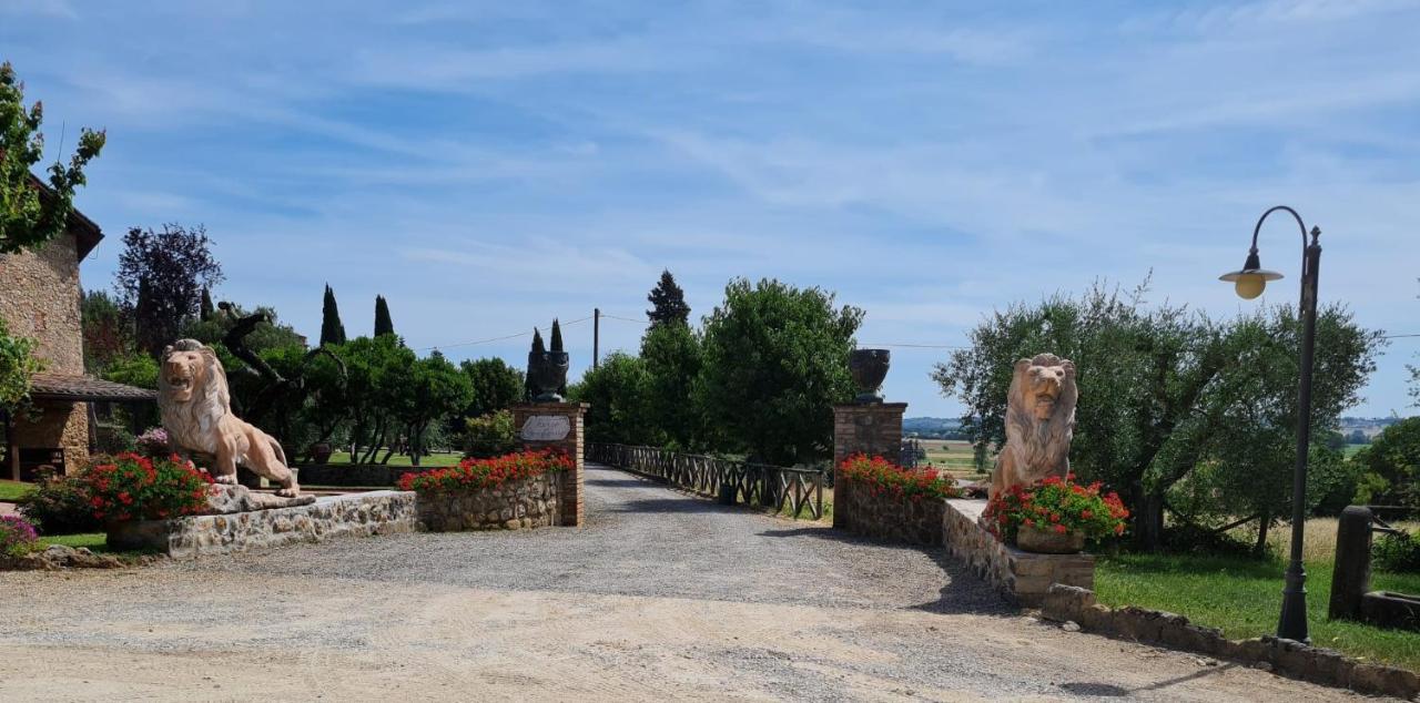 Borgo Di Barigianino Aparthotel Sovicille Bagian luar foto