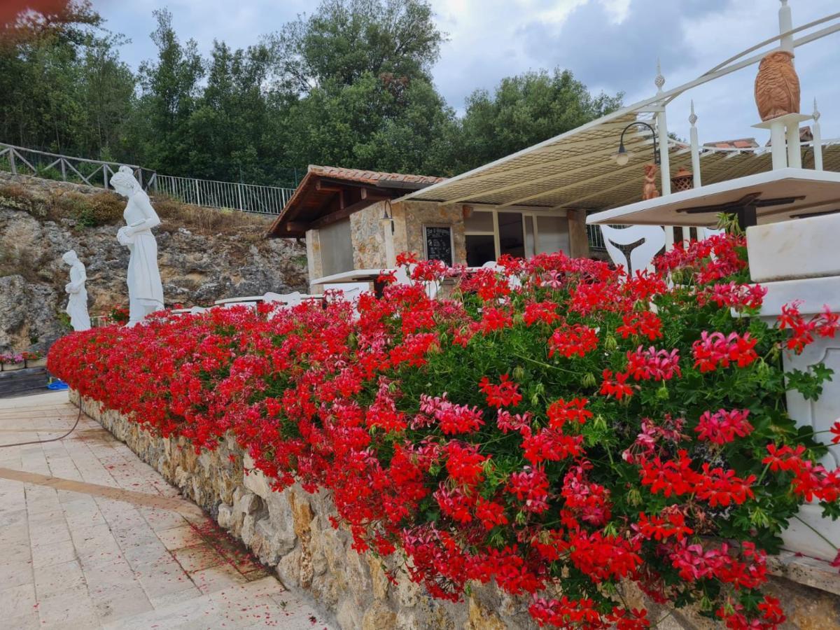 Borgo Di Barigianino Aparthotel Sovicille Bagian luar foto