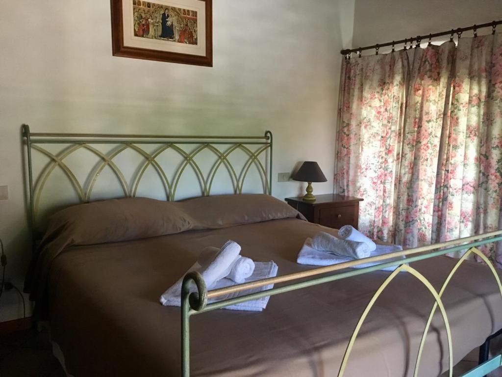 Borgo Di Barigianino Aparthotel Sovicille Bagian luar foto